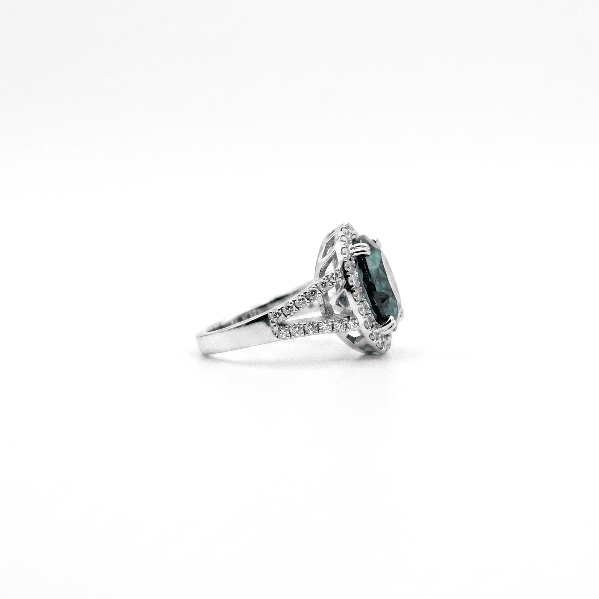 Blue Sapphire Ring 6.8 carats